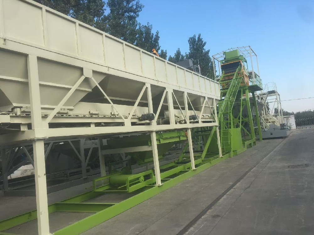 新型免基础搅拌站